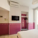Hotel Nologo